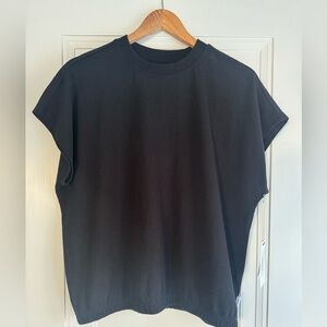 NWT Le Bon Shoppe Black Fei Sweatshirt T